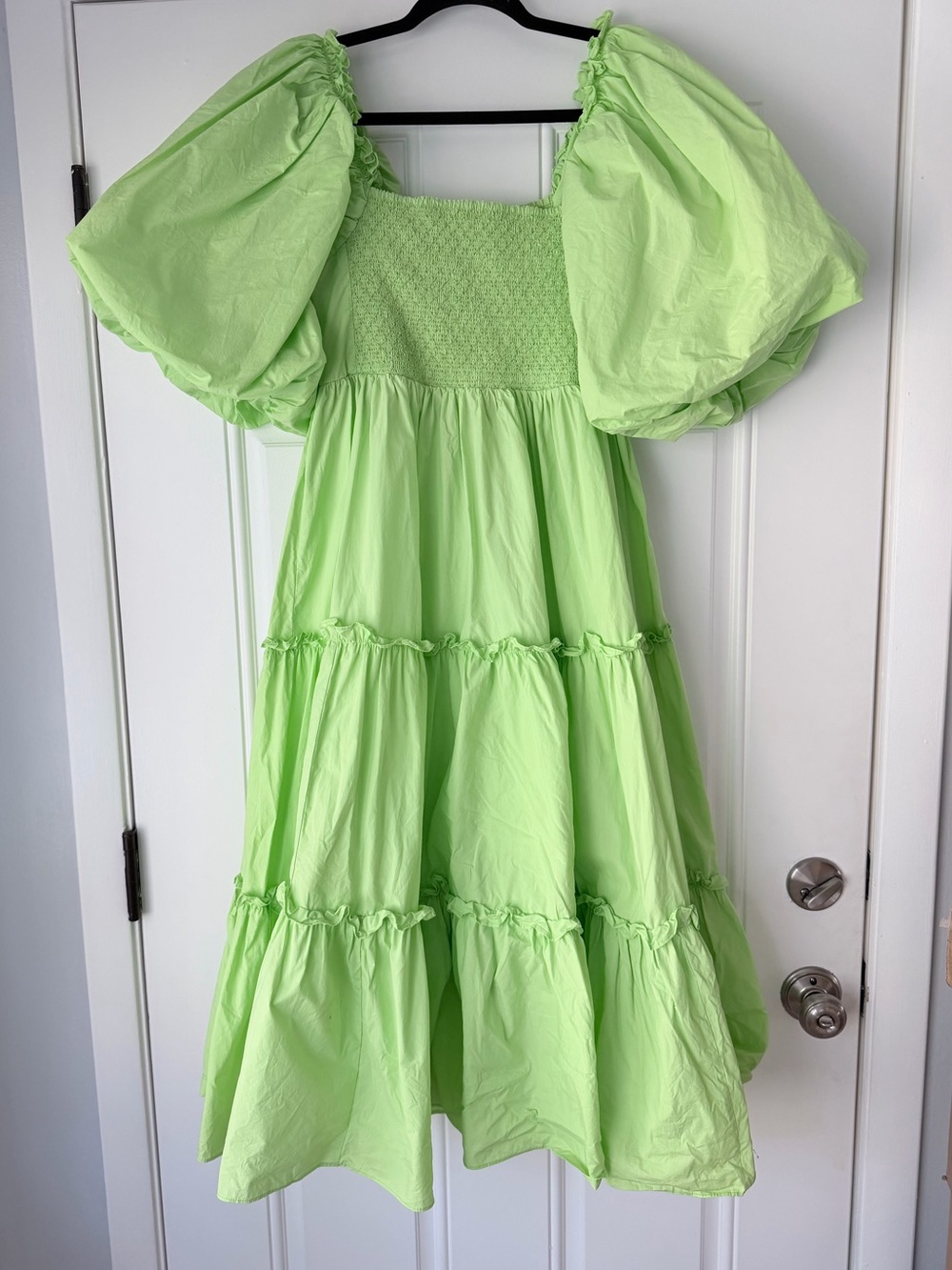 Bohemian traders size m green midi tiered dress puff sleeve